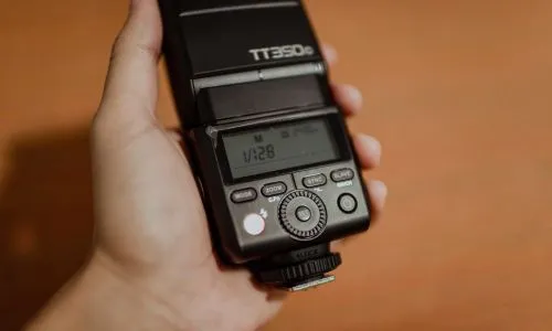 Qual o melhor flash para câmera fotográfica