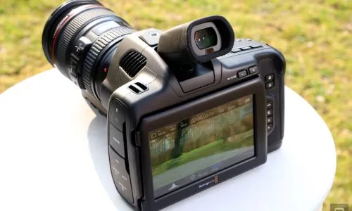 Qual o bocal da Blackmagic 4k
