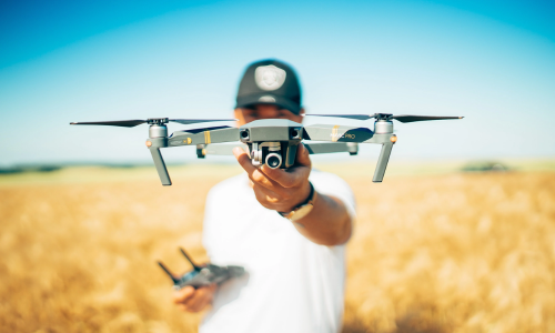 Como escolher a melhor forma de conectar o drone ao celular