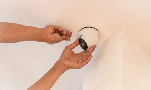 Como instalar uma câmera IP?